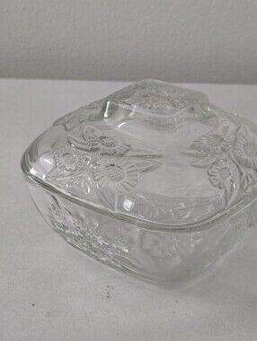 VTG 70s KIG Indonesia Clear Pressed Glass Covered Candy Dish Floral Pattern